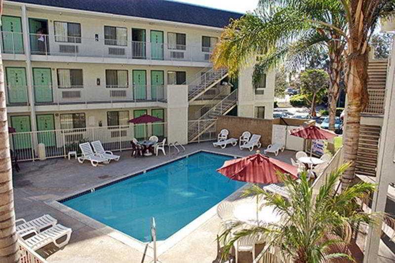 Motel 6-Buena Park, Ca - Knotts Berry Farm - Disneyland Экстерьер фото