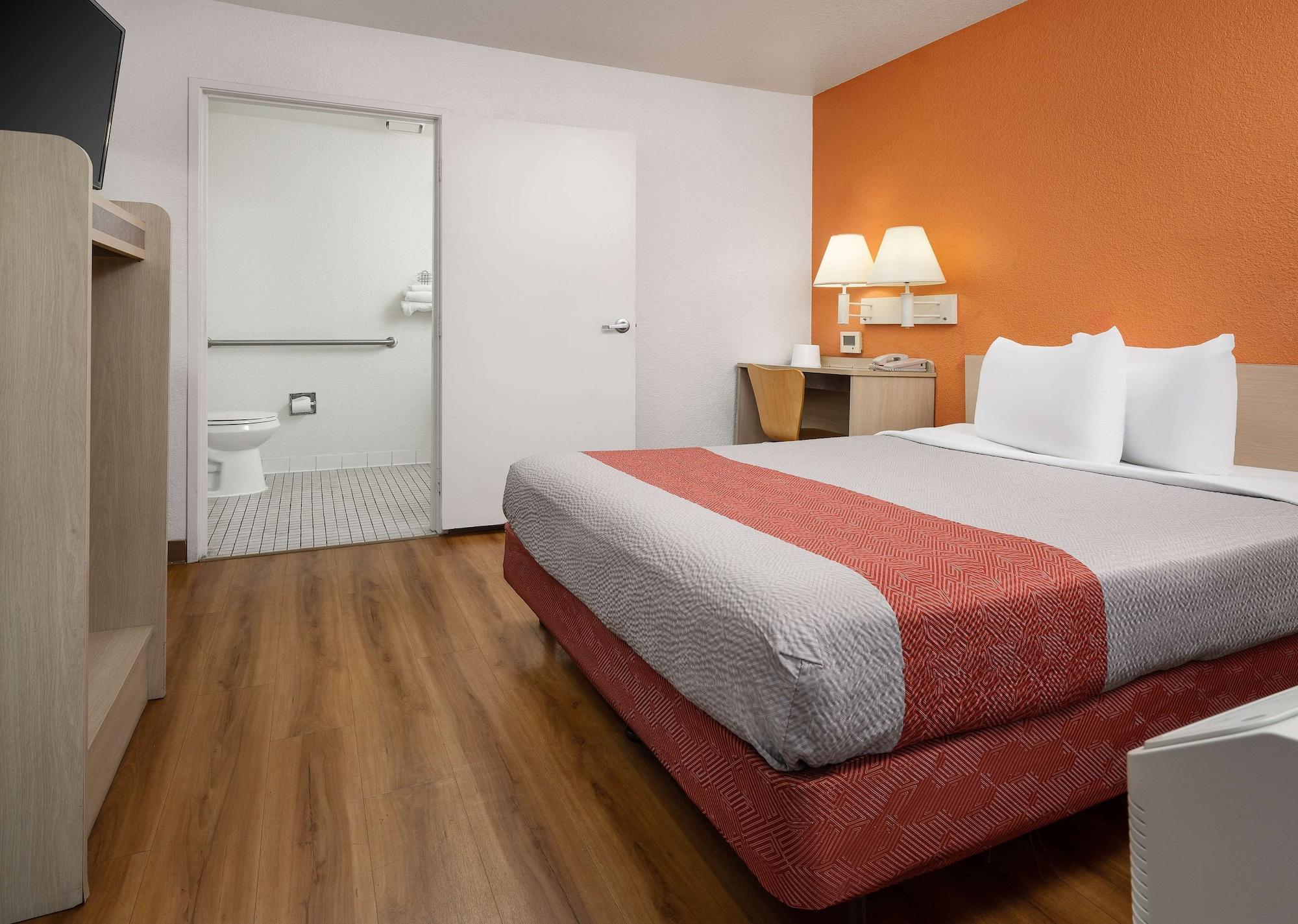 Motel 6-Buena Park, Ca - Knotts Berry Farm - Disneyland Экстерьер фото