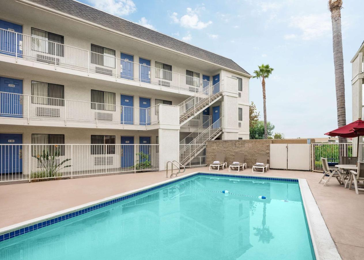 Motel 6-Buena Park, Ca - Knotts Berry Farm - Disneyland Экстерьер фото
