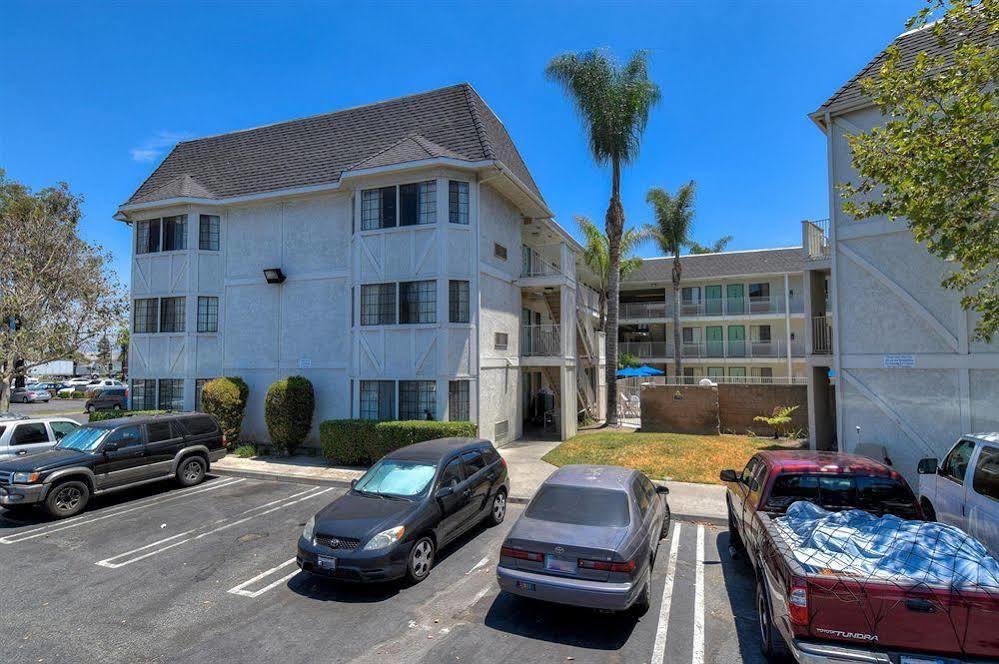 Motel 6-Buena Park, Ca - Knotts Berry Farm - Disneyland Экстерьер фото