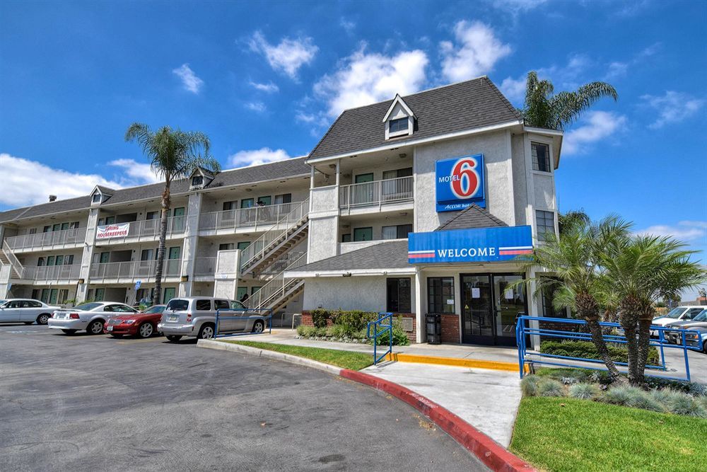 Motel 6-Buena Park, Ca - Knotts Berry Farm - Disneyland Экстерьер фото