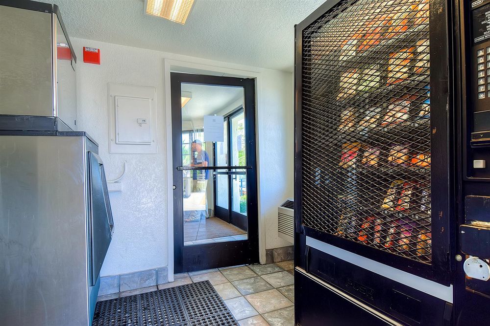 Motel 6-Buena Park, Ca - Knotts Berry Farm - Disneyland Экстерьер фото